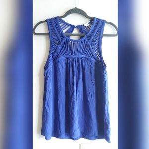 Blue Sleevless Blouse